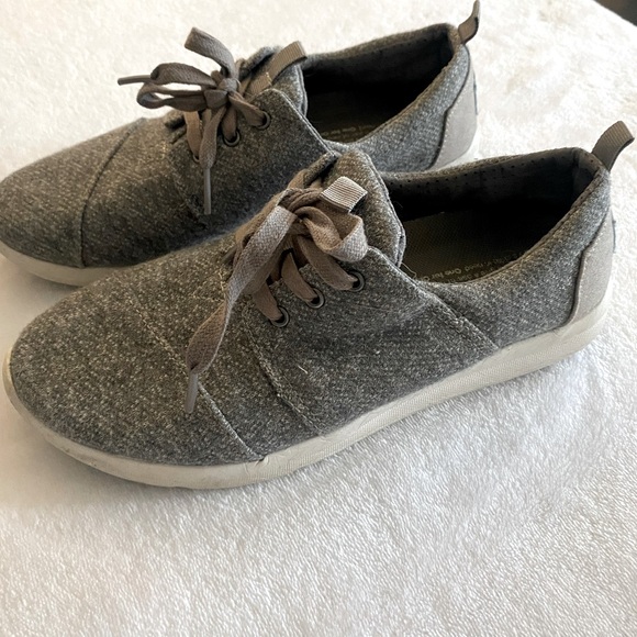 Toms Shoes - Toms Sneakers
